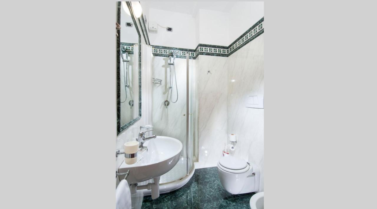 Hotel Le Querce Senigallia Buitenkant foto