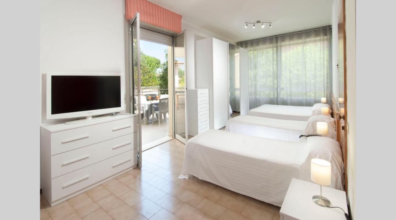 Hotel Le Querce Senigallia Buitenkant foto