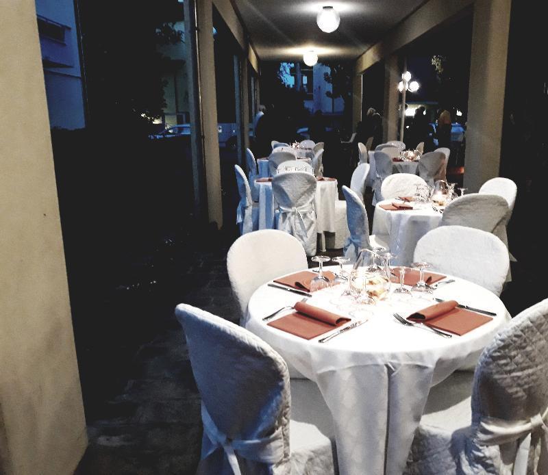 Hotel Le Querce Senigallia Buitenkant foto