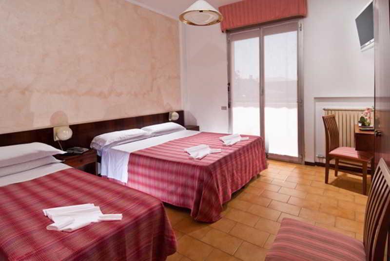 Hotel Le Querce Senigallia Buitenkant foto
